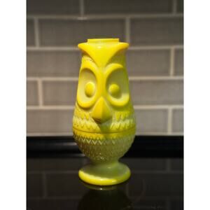 Mosser Glass Viking Mold Dandelion Yellow Glass Owl Fairy Lamp